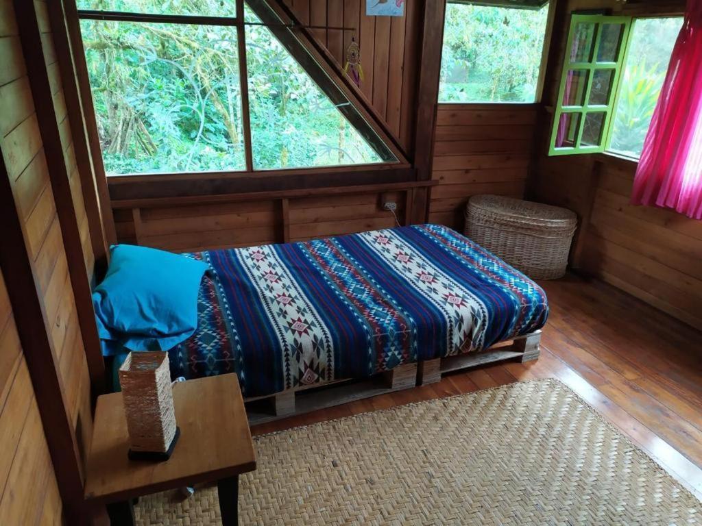 Mindo Eco Chalet Con Rio Y Cascada Dış mekan fotoğraf
